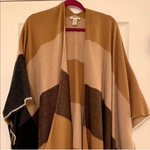 Ann Klein Poncho